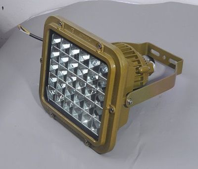 旭煌防爆灯 为喷漆房等危险环境提供60W LED防爆泛光安全照明解决方案